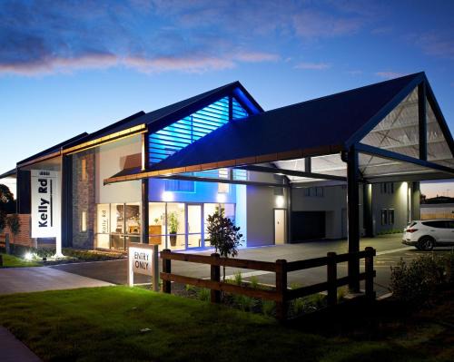 Cambridge Hotel | Kelly Rd Cambridge Lodge