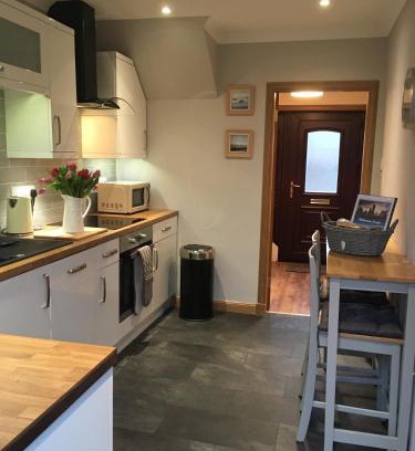 Stornoway House | Kennedy Terrace; Modern 2 bedroom house, central