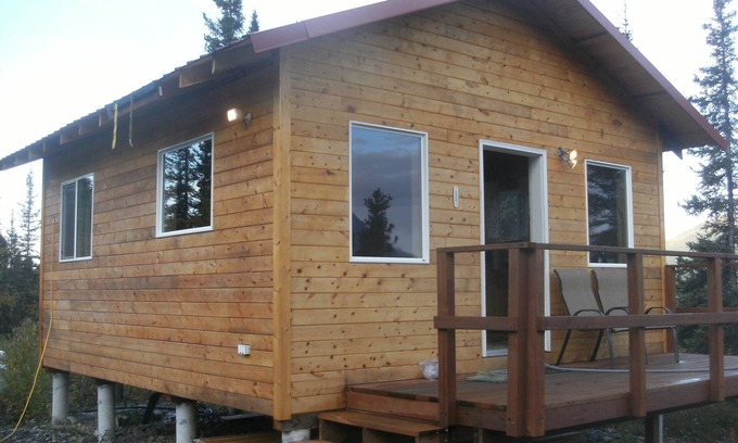 McCarthy Cabin | Kennicott-Mt.Blackburn B&B