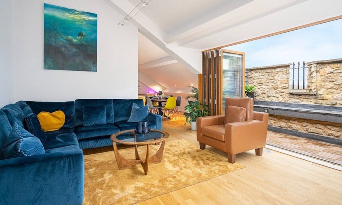Bath Apartment | Kensington Heights - Georgian Converted Chapel