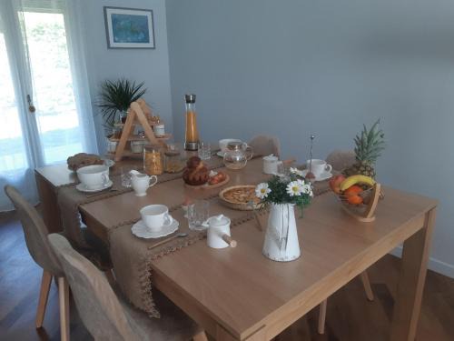 Cailloux-sur-Fontaines House | KERJEANNE