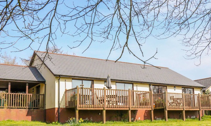 Holsworthy House | KESTREL, pet friendly, character holiday cottage in Holsworthy