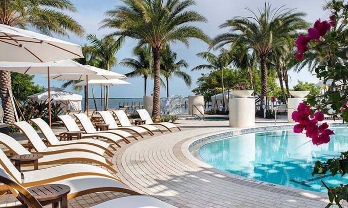Rock Harbor Villa | Key Largo 4BR Villa | Partial Ocean View + Marriott