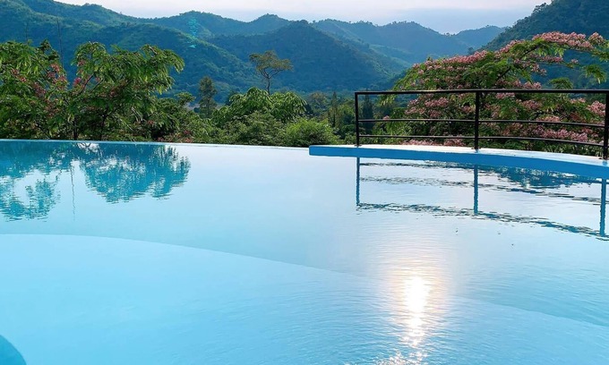Ratchaburi Hotel | Khun Khao Tamnan Prai Resort