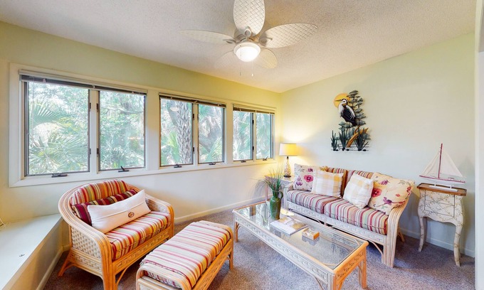 West Beach Cottage | Kiawah Resort snowbird hideaway with AC, steps to beach, near golf & tennis