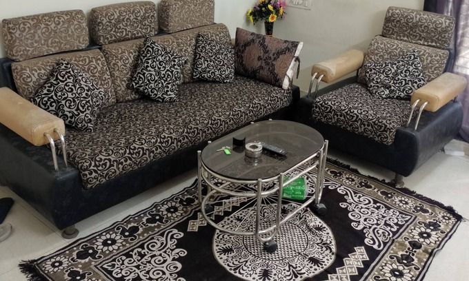 Kurla Apartment | Kickback and relax in this calm and peaceful place 5 min to pheonix mall