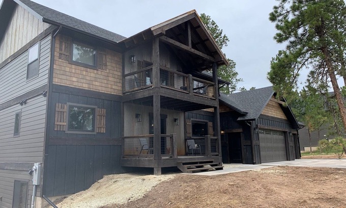 Lead House | Kickback Shack Black Hills South Dakota