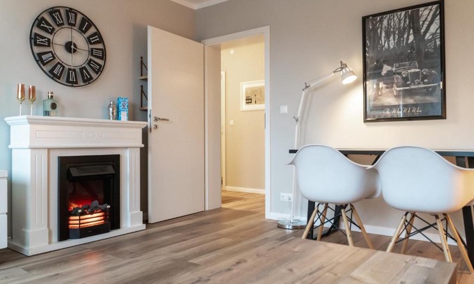 Schreventeich Apartment | Kiel, renovierte Innenstadtwohnung, 24h Check-in, 2 kostenlose Fahrräder