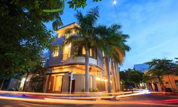 Son Tra House | Kim’s House Entire Villa 6-BR Near My Khe Beach