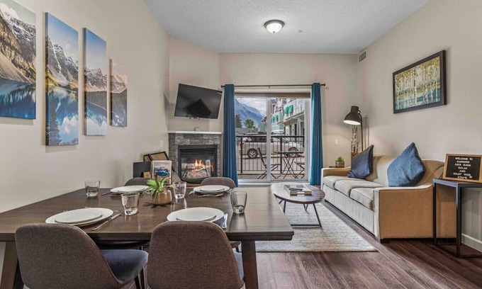 Canmore Hotel | King Bed | Pool w/slide | Mountain Views | Hot Tub