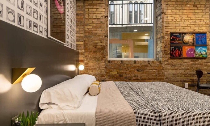 Downtown Apartment | King Bed Suites at The Finnley Hotel