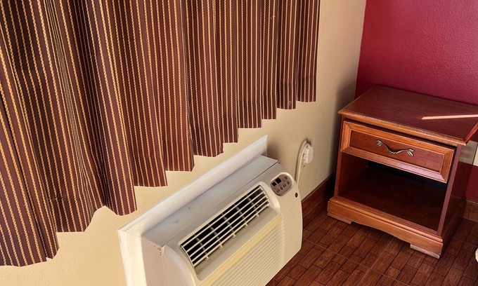 Park Mesa Heights Hotel | KING MOTEL