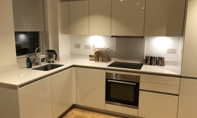 King's Cross Apartment | King's Cross Luxury Stay (Private Double & Ensuite)