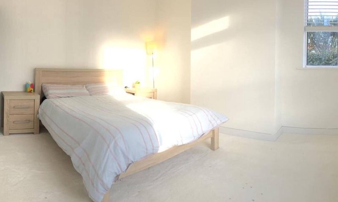 King's Lynn House | Kings Lynn Double Bedroom 1 New Renovated Bathroom