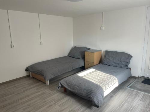 Nagydorog Apartment | KISHOMes-Munkásszállás és Albérlet