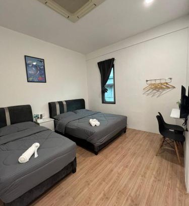 Pengkalan Aor House | KIWI INN