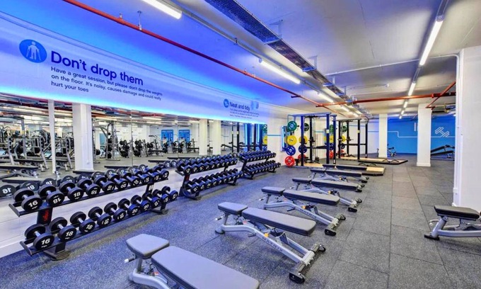Chinatown Apartment | Knightbridge HydePark 2B2B & Garden near Harrods, Royal Albert Hall & V&A museum