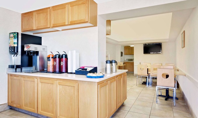 Page Hotel | Knights Inn Page