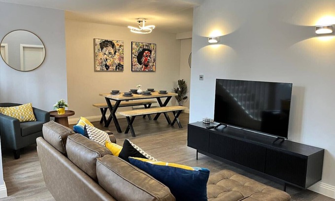 New Forest District House | Knightwood Oak: A Cozy, Magical Retreat