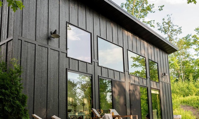 Comstock House | Kodiak - Hot Tub/Sauna