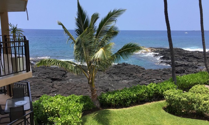Kailua-Kona Condo | Kona Makai Building #1