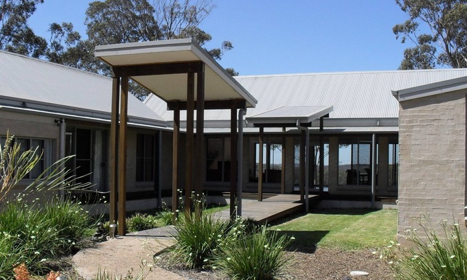 Pokolbin House | Kookaburra @ Kangaroo Creek Retreat