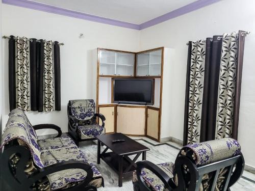 Tirupati Apartment | KORA'S HOME STAY