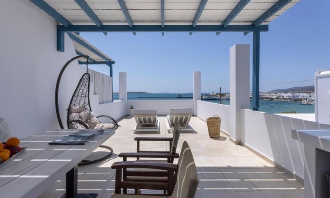 Antiparos Hotel | Kouros Village