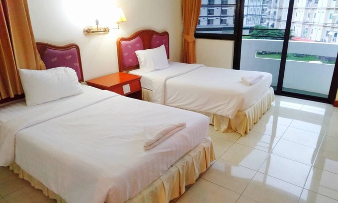 Tha Pho Hotel | Kresident Hotel
