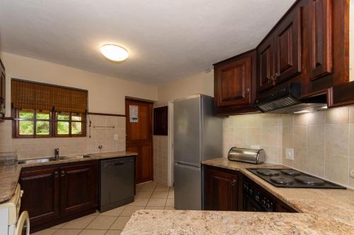 Hazyview Ski Chalet | Kruger Park Lodge Unit No. 216
