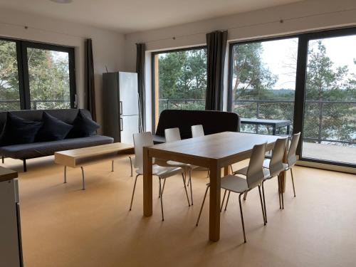 Racice Apartment | KuK Račice