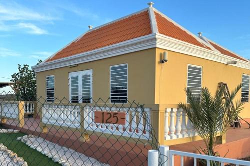 Willemstad House | Kunukuhuis Hofi Abundansia