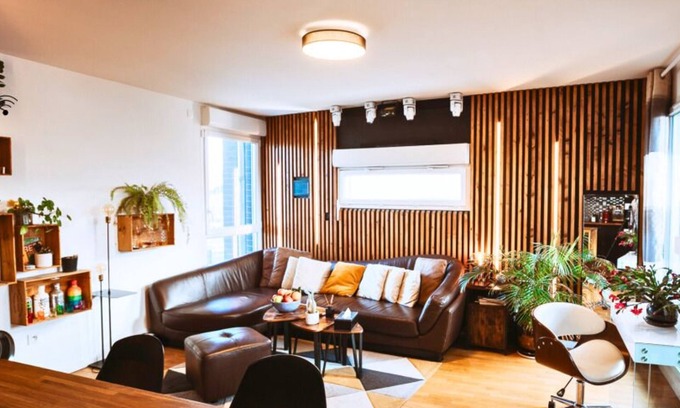 Aubervilliers Apartment | L'Échappée Parisienne - Canal St-Denis