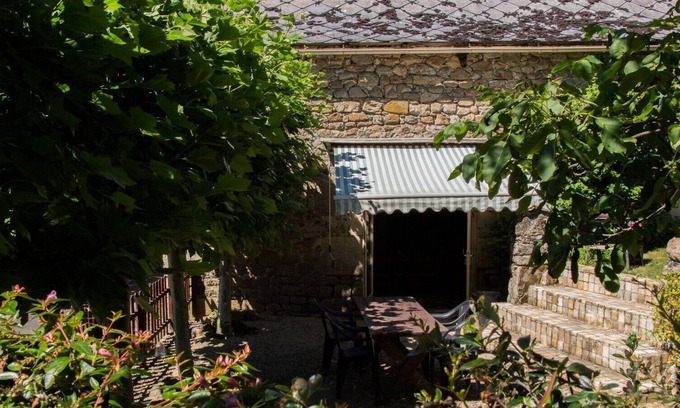 Hautefage House | L’étable from Charlannes