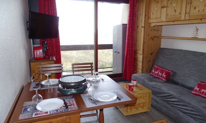 Villarembert Apartment | L'Ancolie - Studio Apartment, Sleeps 4