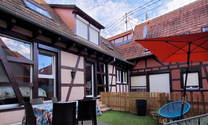 Barr Apartment | L'appart Avec Terrasse en Plein Centre Historique!