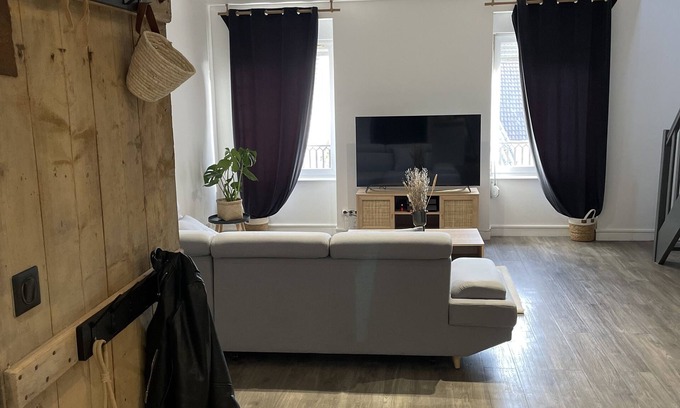 Chalon-sur-Saone Apartment | L'appart Saint-laurent au Cœur de Chalon Sur Saône