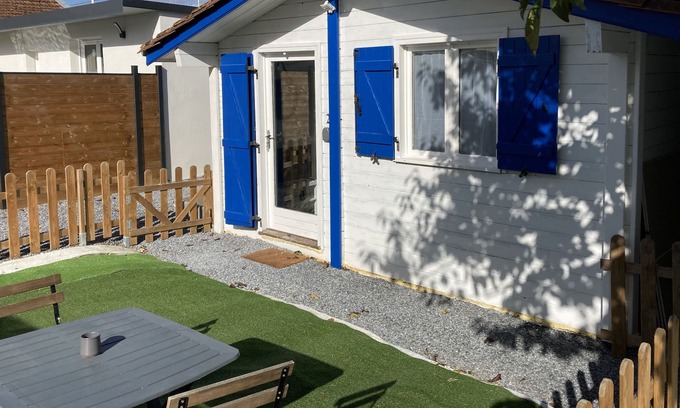 Begles Apartment | L'Arcachonaise - cozy studio with garden in Bègles