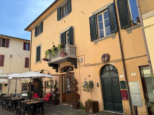 Camaiore Apartment | L'ARCO E' DI FIO