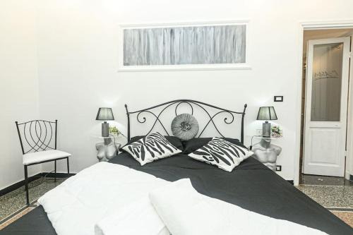 San Fruttuoso Apartment | L' Atelier comodo al centro - Parcheggio privato - Zona Ospedale San Martino