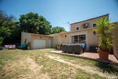 Sernhac House | L'Escale Du Bonheur