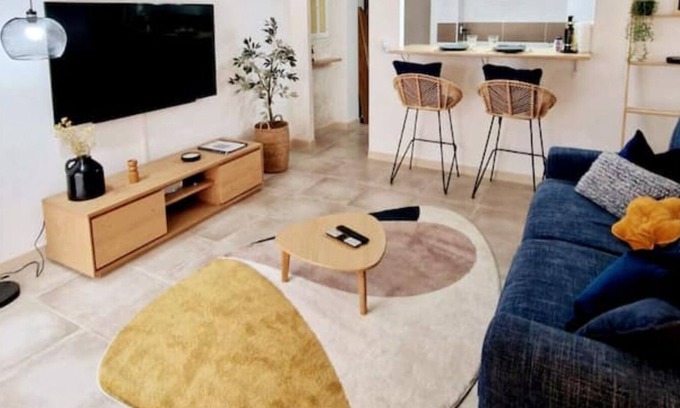 Menpenti Apartment | *L'Escupade*BAYTI-LOC*Timone-Terrasse-Wifi-Netflix