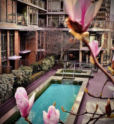 Central Hotel | L'Hermitage Hotel