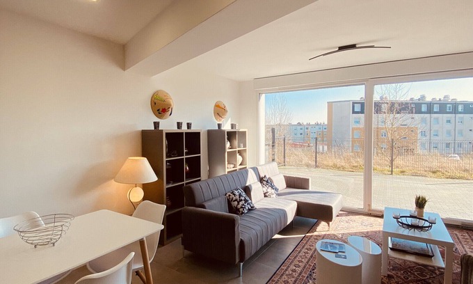 Farebersviller Apartment | L'INDUSTRIE DE MARIE COMME A LA FARANDOLE