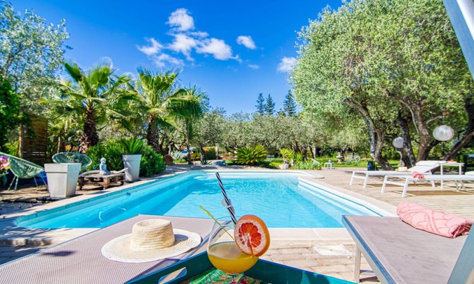 Callas House | L'oliveraie by Interhome