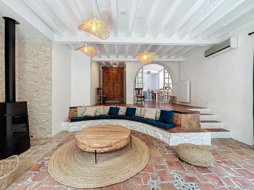 Villedaigne House | L'Oustal Maison de caractere avec Wifi et climatisation