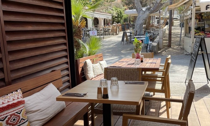 Porquerolles Hotel | L'oustaou de Porquerolles