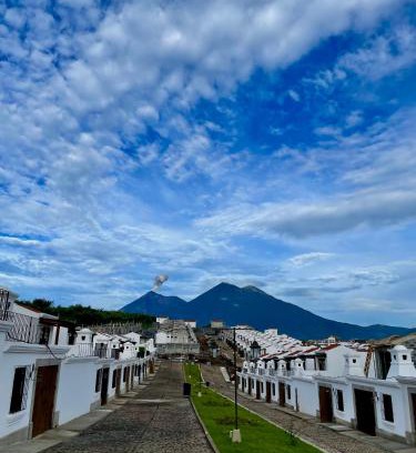 Antigua Guatemala House | La Antigüita