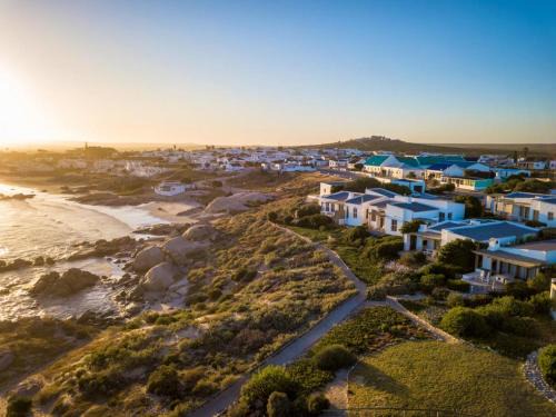 Paternoster House | La Baleine