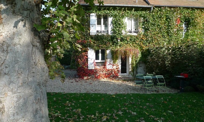 Quincy-Voisins Cottage | La Bergerie House A 10 Mn from Disneyland, easy access to the Portes De Paris